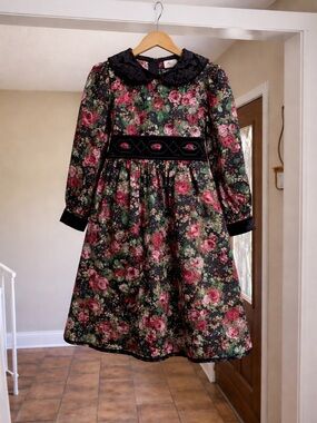 VTG Girls Floral Dress Size 8 USA Vintage Holiday Dress Formal
